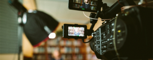 Videografin oder Videoproduktionsagentur
